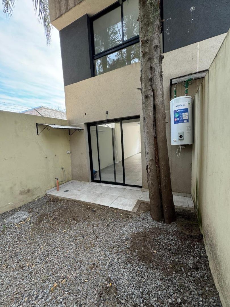 VENTA DE DUPLEX 3 AMBIENTES EN VILLA TESEI
