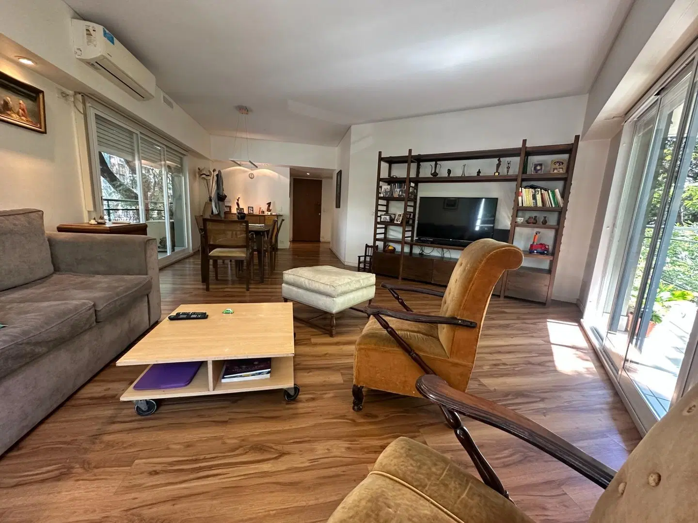 Hermoso Piso de 4 ambientes con Dep. - Pura Luz 2