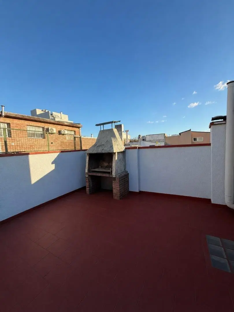 VENTA PH 2 AMBIENTES CON TERRAZA PROPIA DE 50M2 3