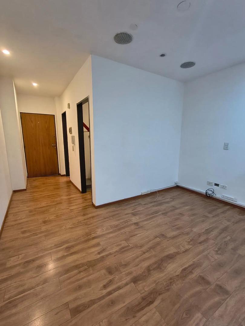 Foto de OFICINA EN ALQUILER, APTO VIVIENDA, imagen 3