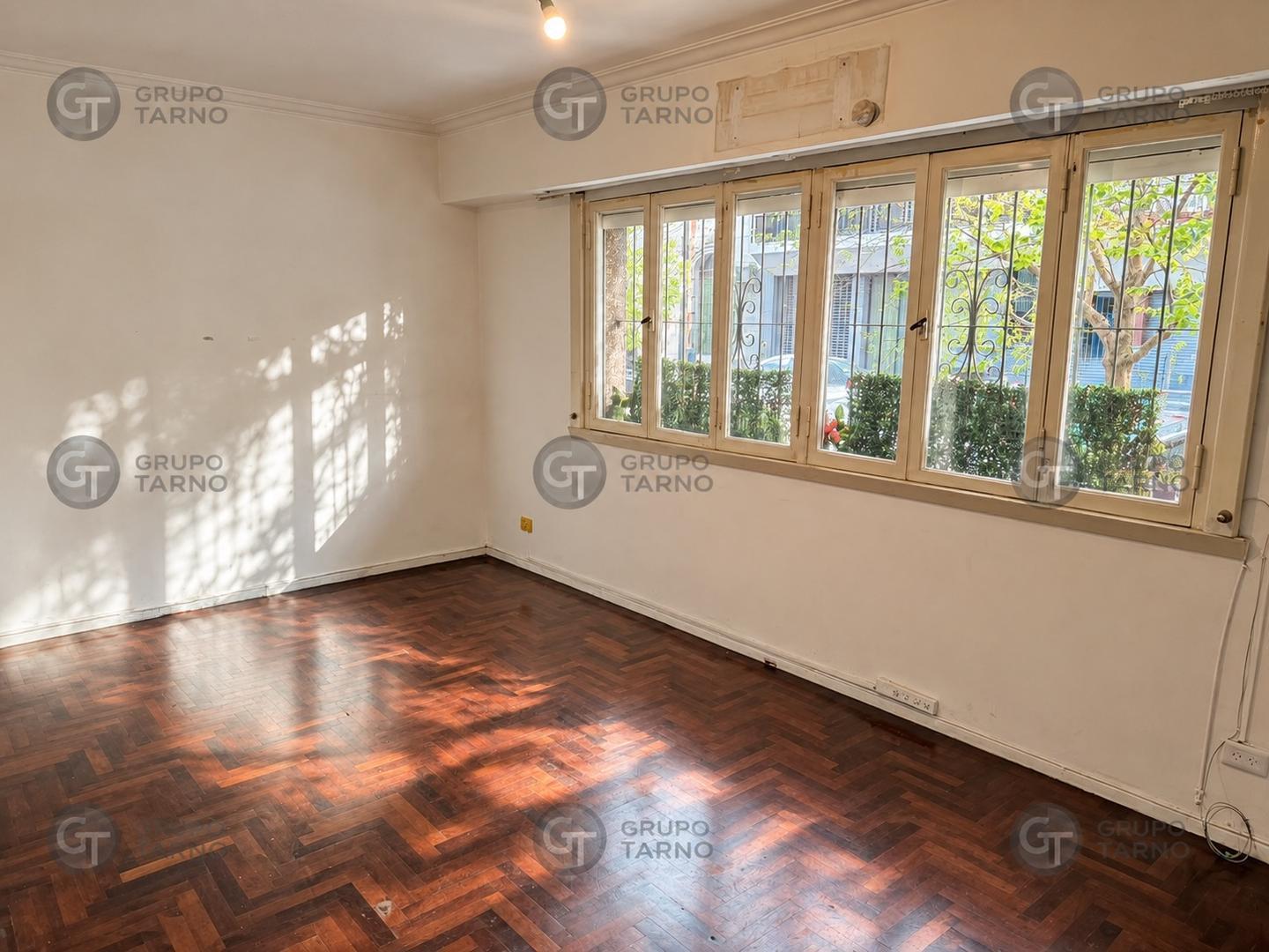 Foto de Oportunidad! Solido dos ambientes en pleno Boedo, imagen 2