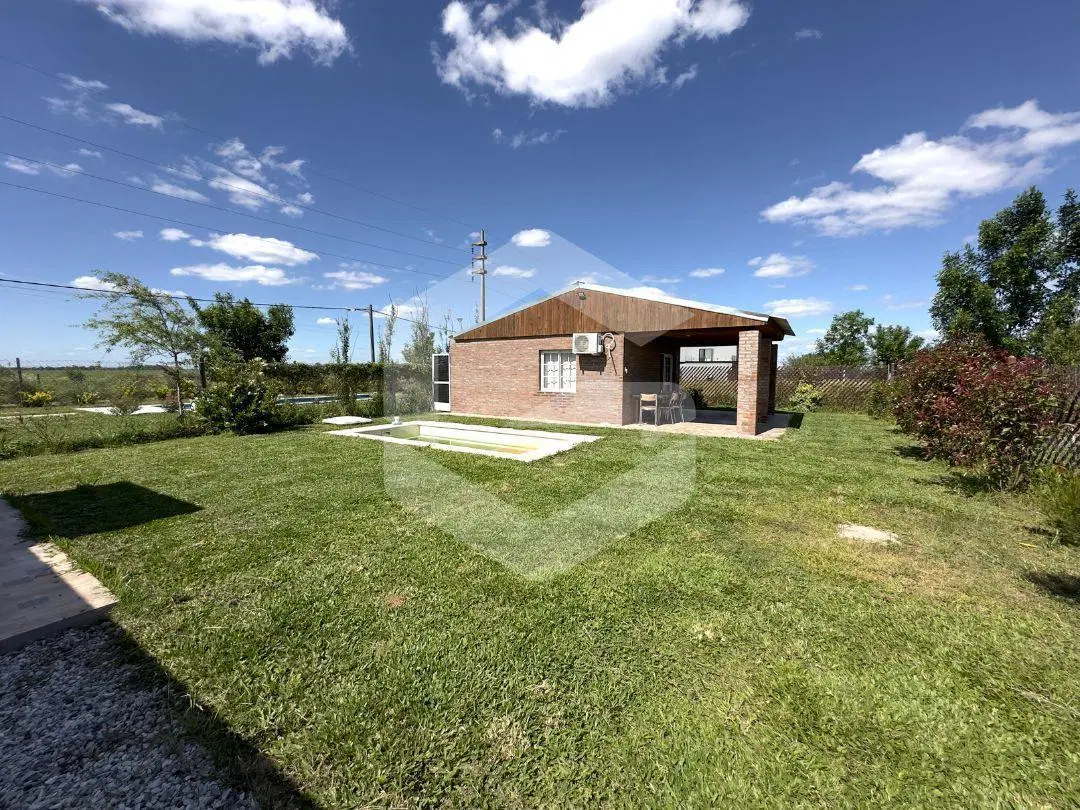 Casa en Roldán 1