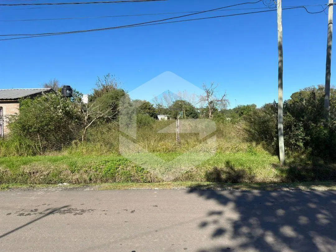 Terreno en Roldan por calle entre rios 2
