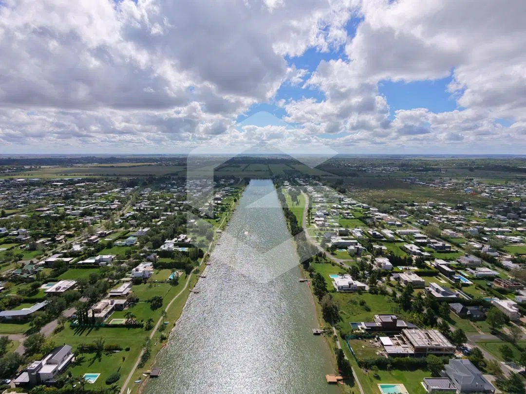 Lote en venta , Puerto Roldan 4