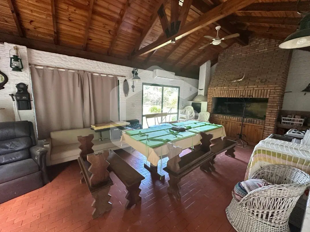 Casa en Roldán 1