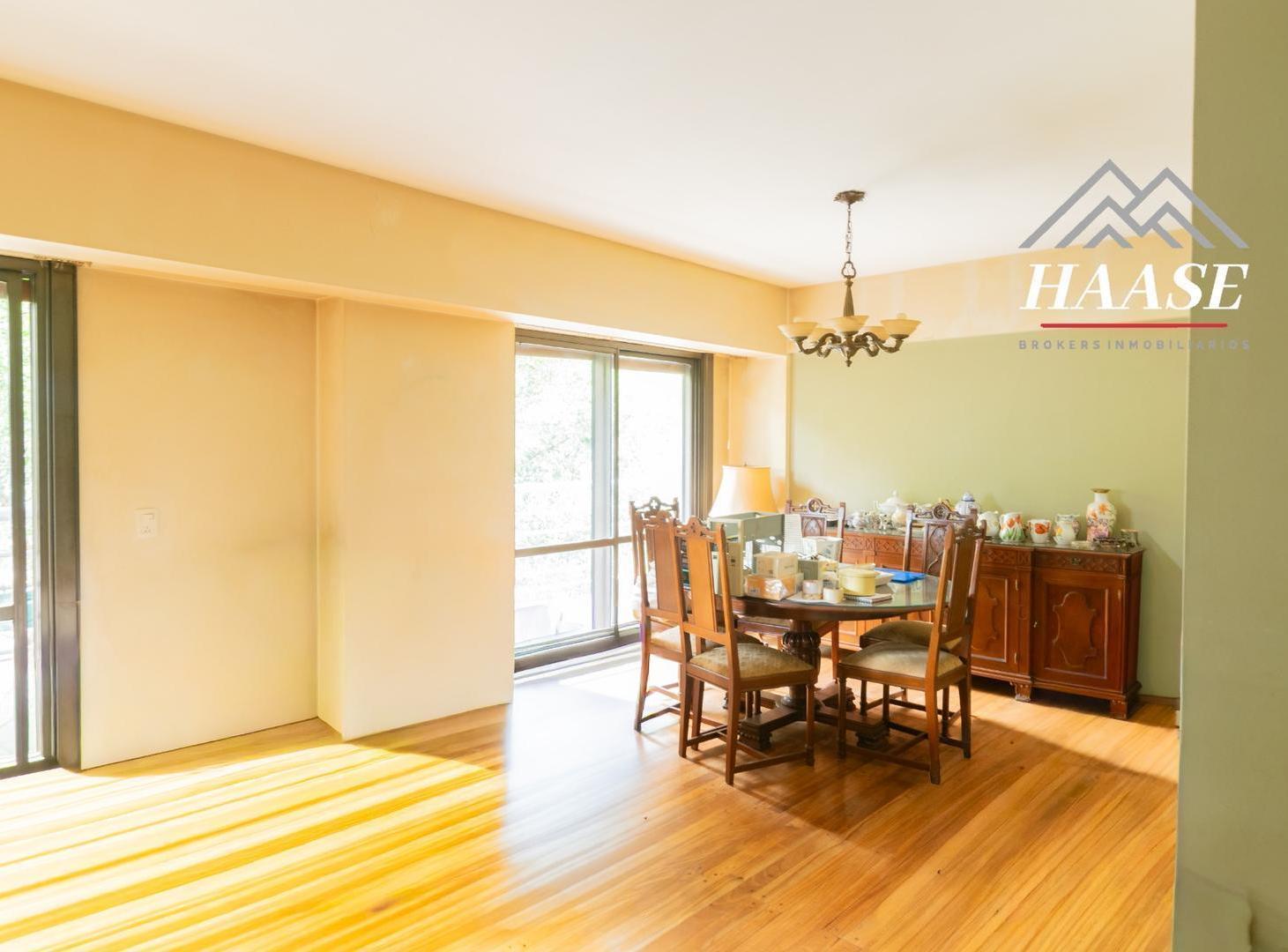Foto de Venta Depart 3er piso 110 m2 balc +patio70 m2 coch Belgrano, imagen 1