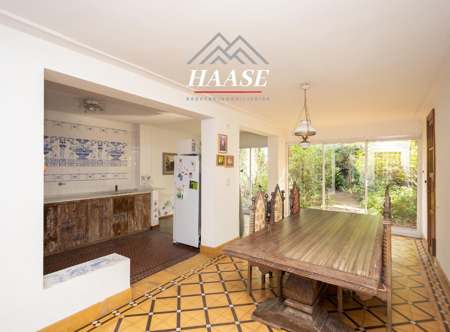 Foto de SOLO COMERCIAL CASA 340m2- Ideal consultorios -Centro Médico, imagen 5