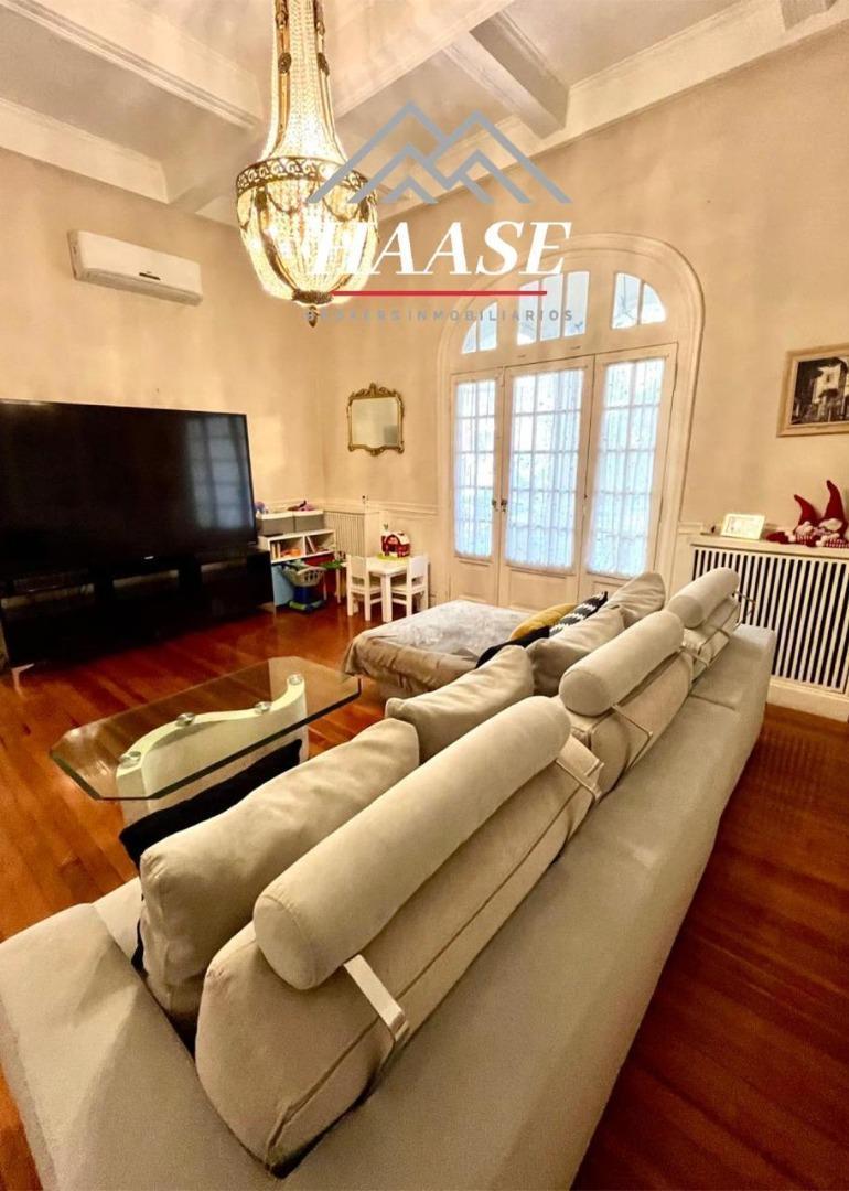 Foto de Venta Casa 5 dormitorios - Plaza Irlanda Caballito, imagen 3