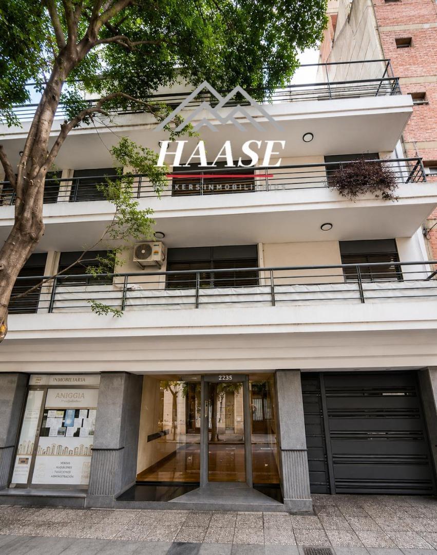 Foto de Venta Depart 3er piso 110 m2 balc +patio70 m2 coch Belgrano, imagen 2