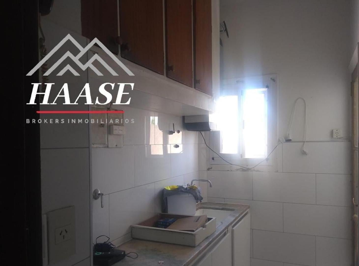 Foto de Venta depart 2 amb 47 m2 Terraza propia Av. Ldor Belgrano, imagen 2