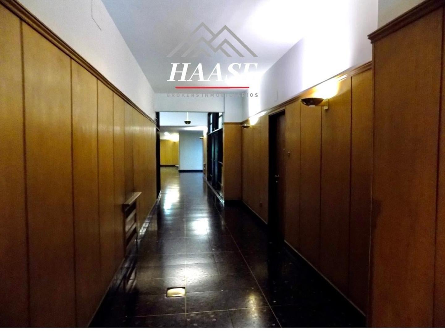 Foto de Venta Departamento 5 ambientes apto profesional - Retiro, imagen 1