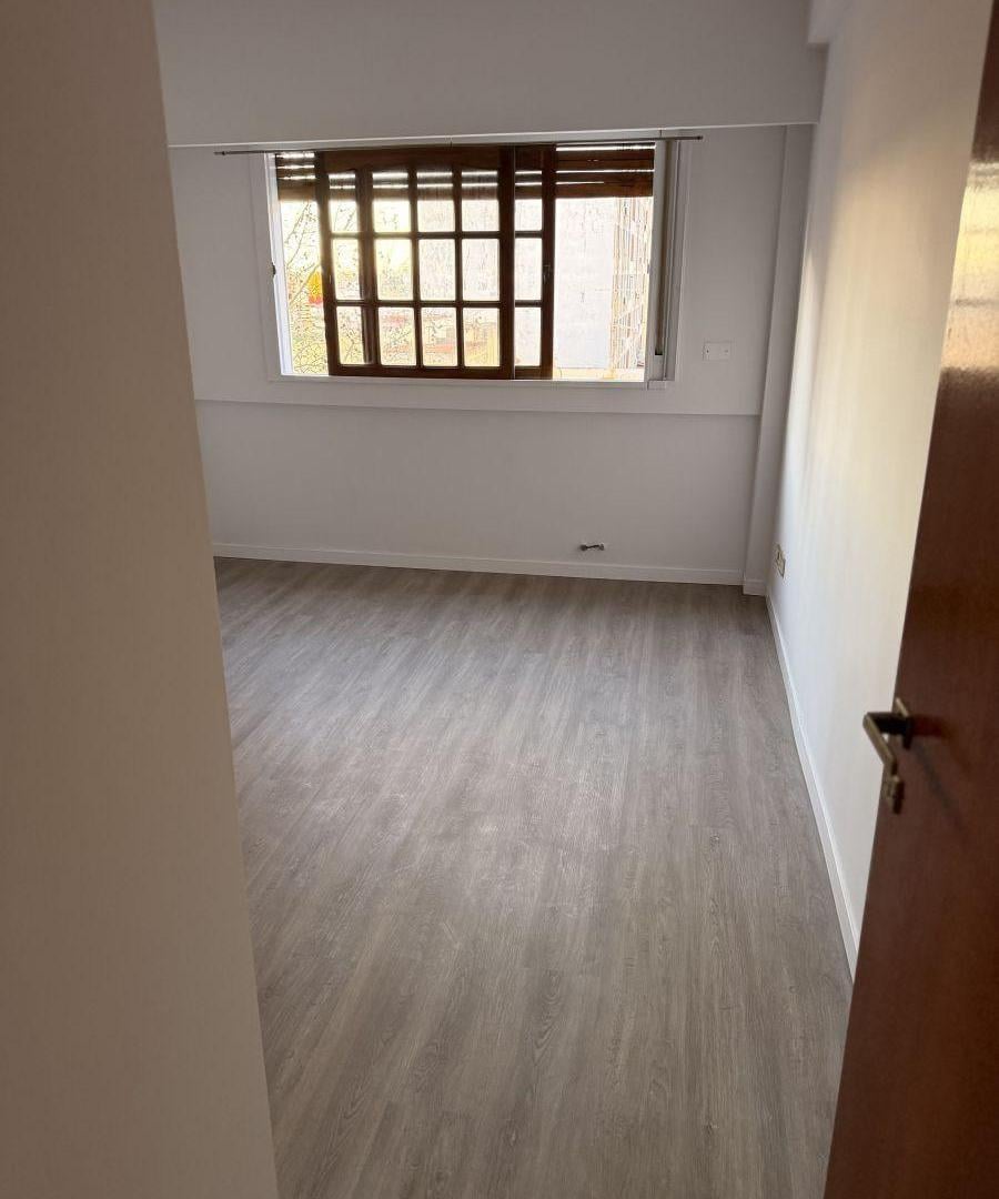 Foto de RAMOS MEJÍA ALQUILER DEPARTAMENTO 3 AMBIENTES AL FRENTE con COCHERA, imagen 4
