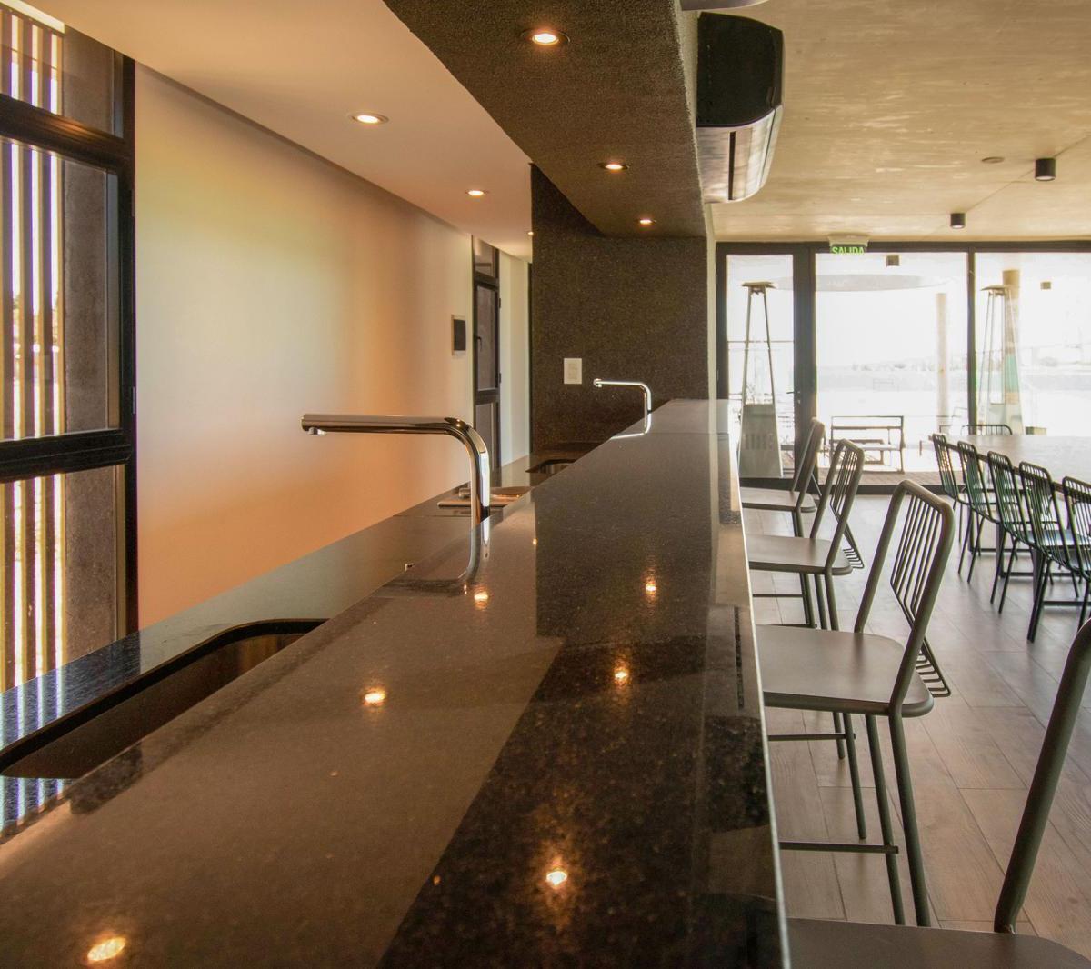 Venta Departamento de 3 Dorm. en Condominios Botania 4