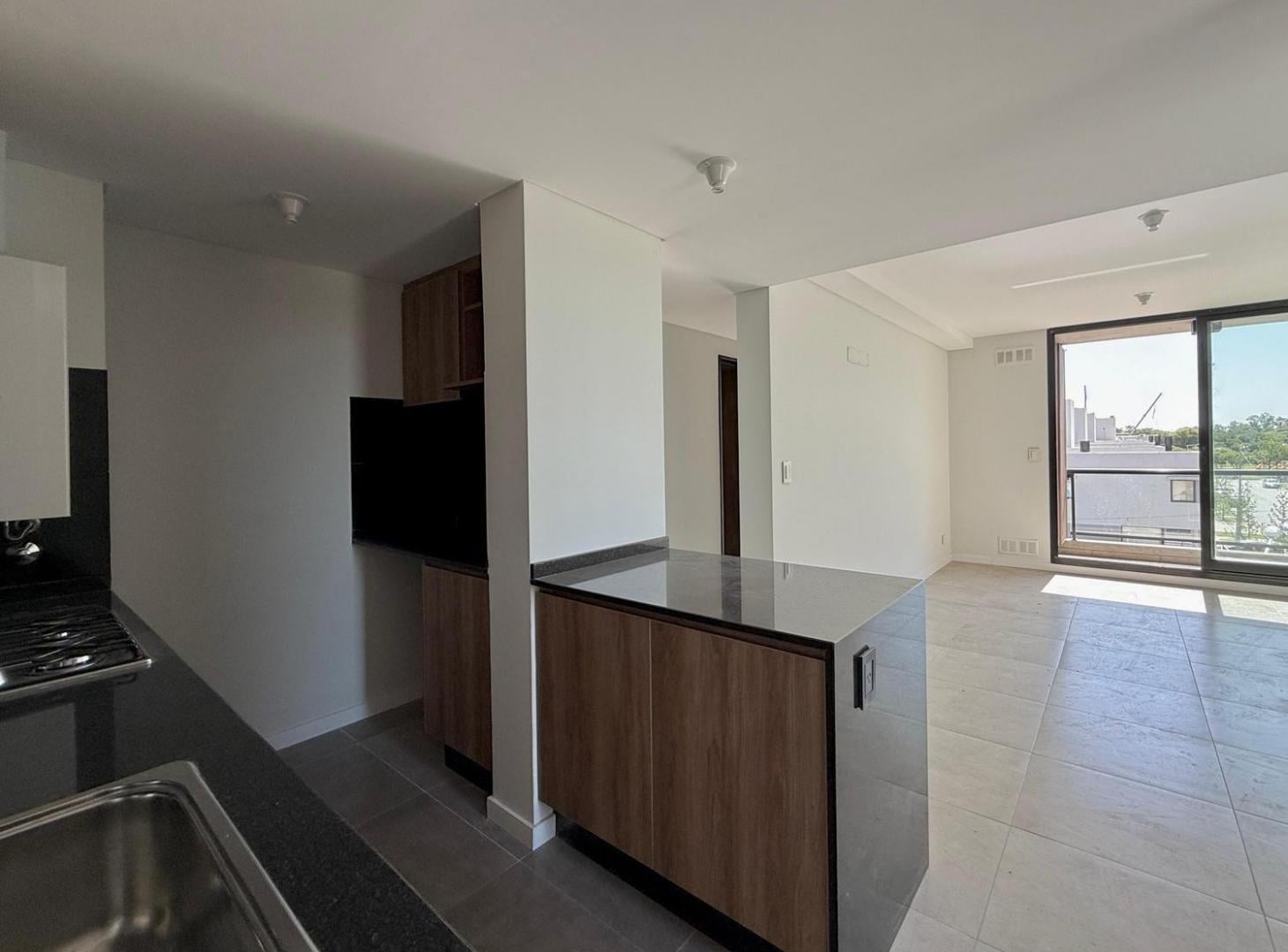 En alquiler departamento 1 dormitorio en zona río con amenities