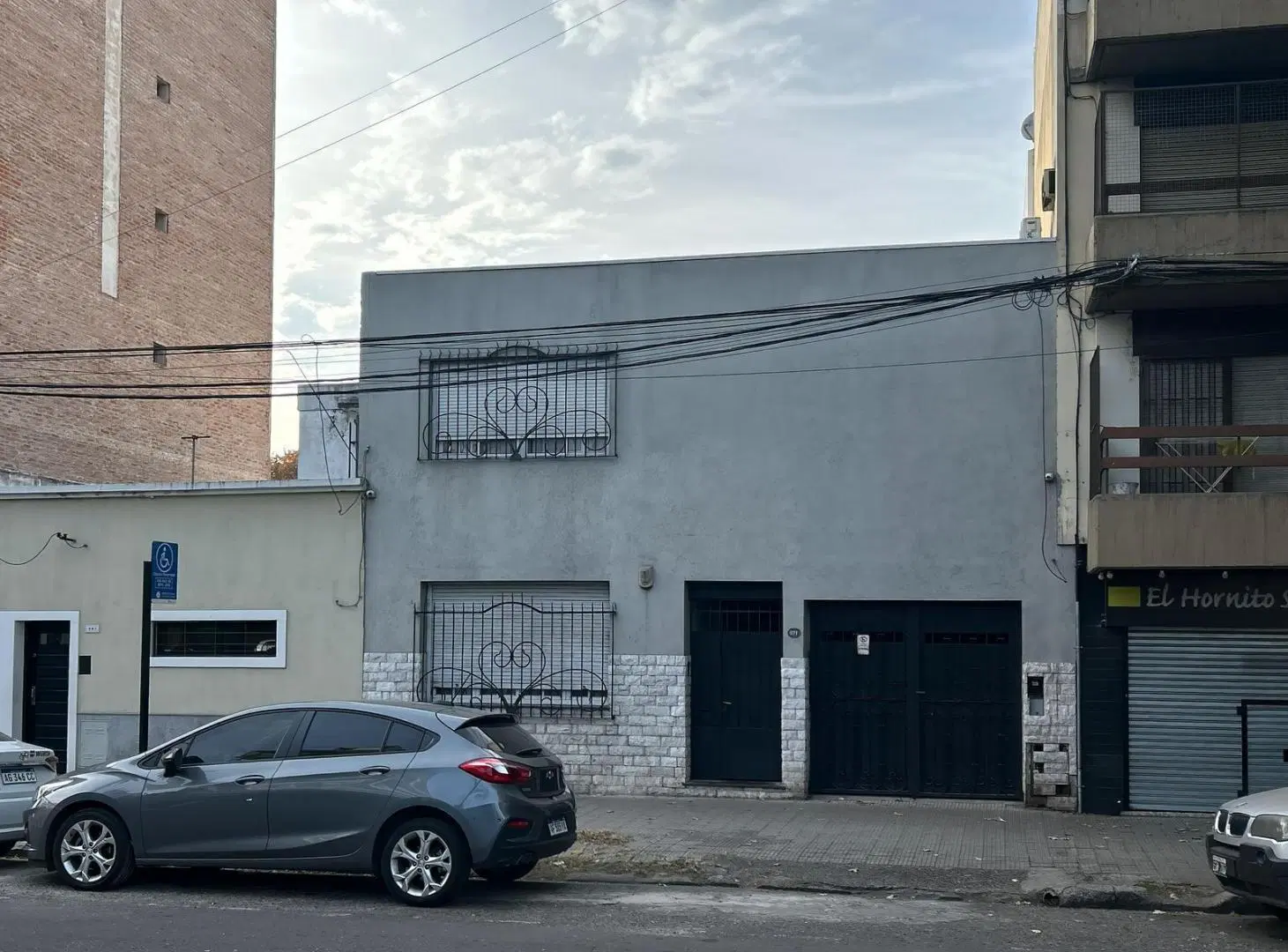 Lote para constructora en Av Francia entre San Luis y Rioja 3