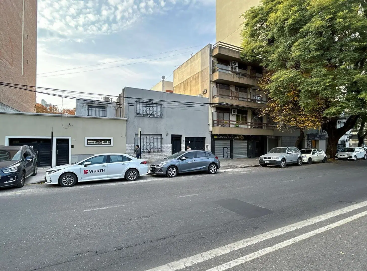 Lote para constructora en Av Francia entre San Luis y Rioja 5