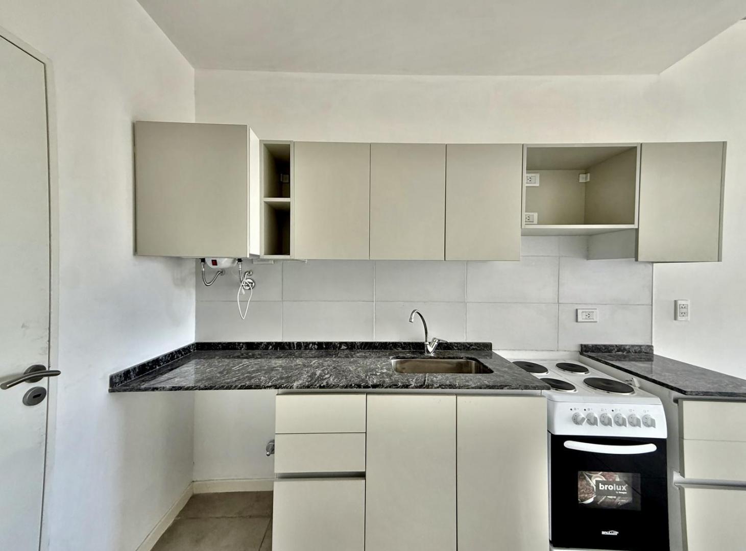 Foto de Departamento monoambiente en ubicación privilegiada Rosario, imagen 2