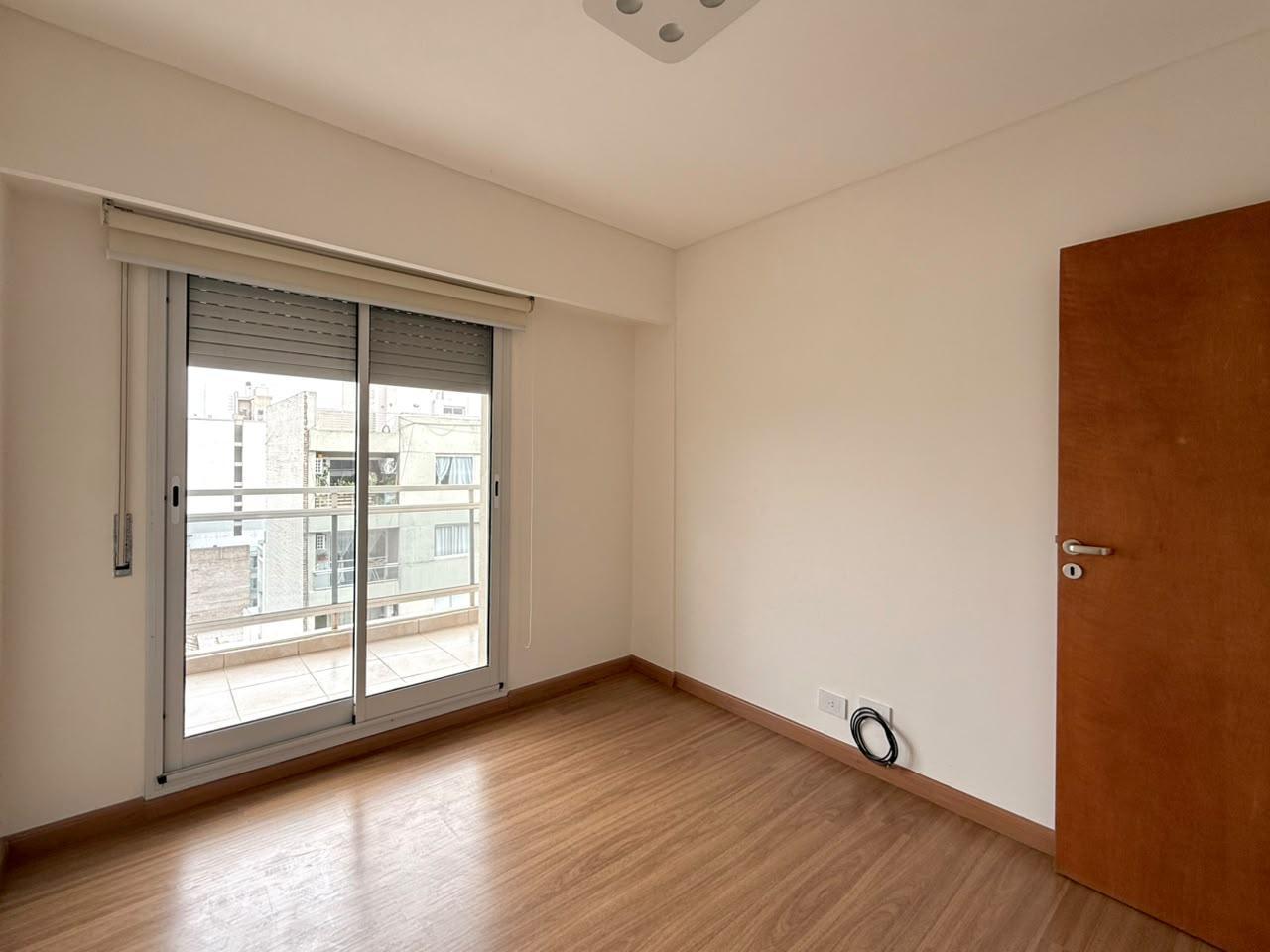 Foto de Alquiler departamento de 1 dormitorio con balcón al frente en Echesortu, imagen 5