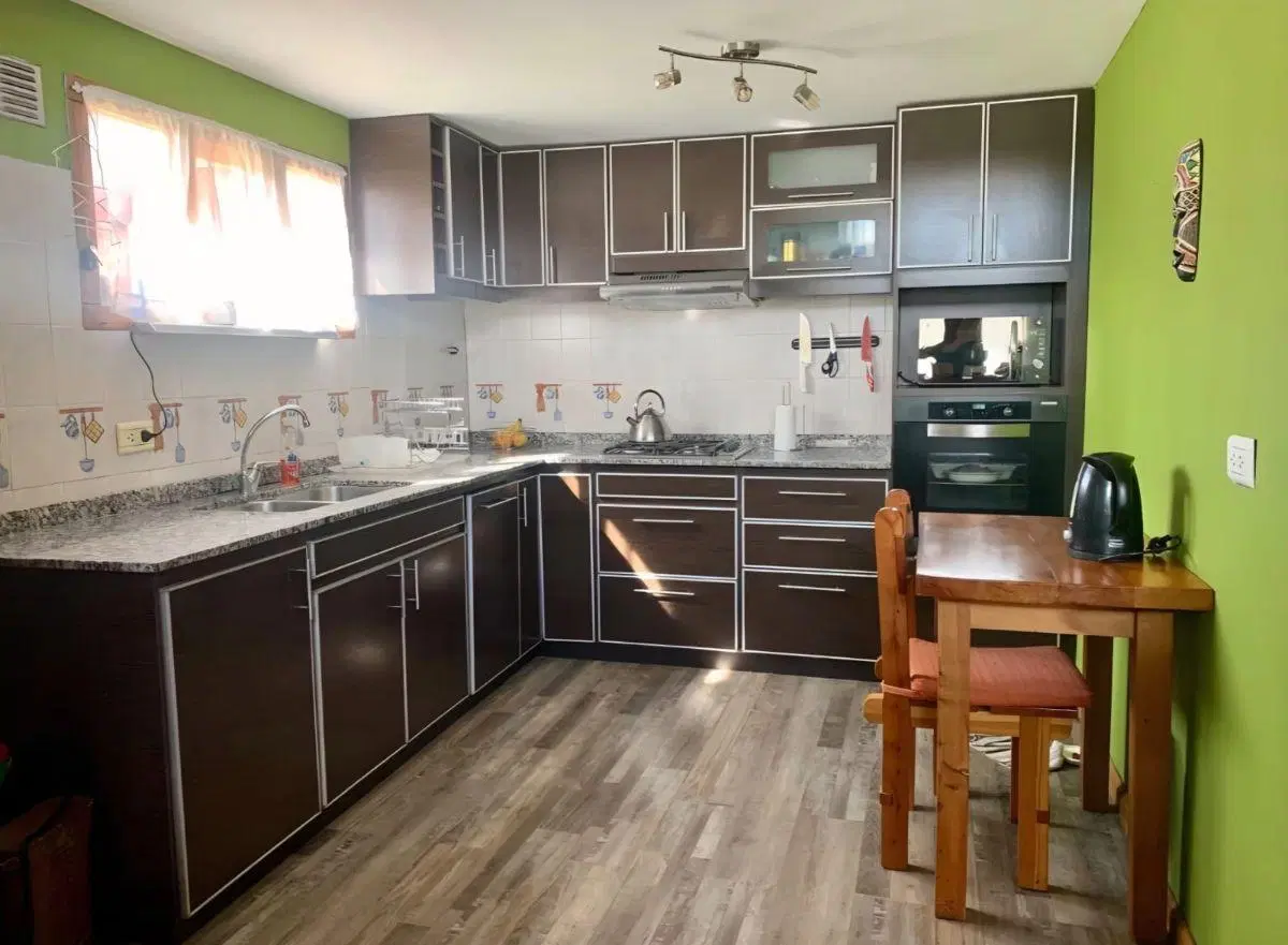 Alquiler hermosa casa en Ph, de 2 dormitorios, cerca del Lago - DINA HUAPI 5