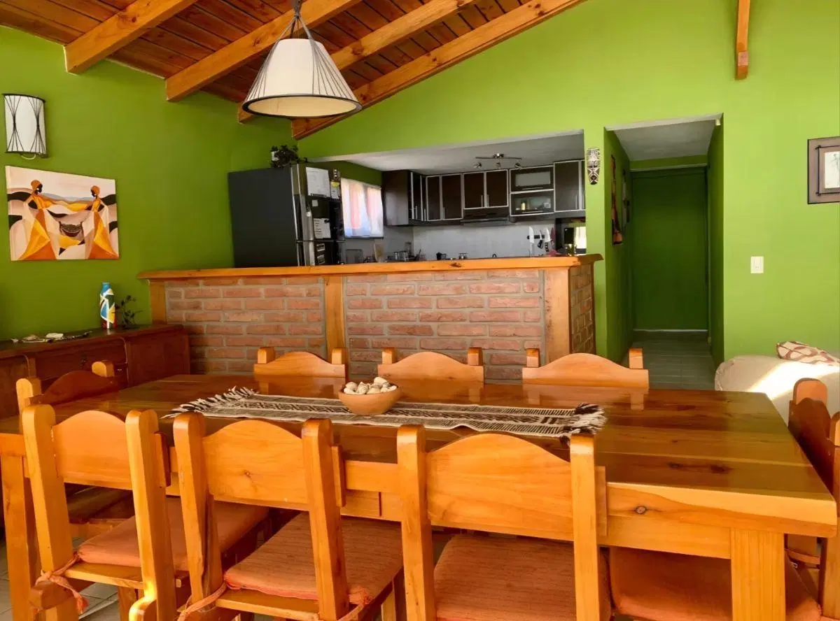 Alquiler hermosa casa en Ph, de 2 dormitorios, cerca del Lago - DINA HUAPI 2