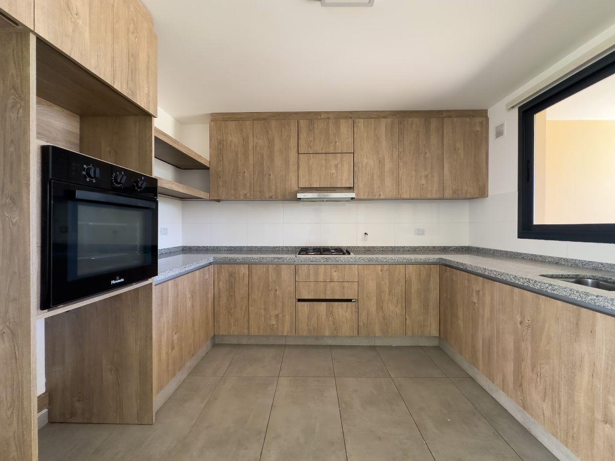 VENDO Duplex de 3 dormitorios con Quincho cerrado!