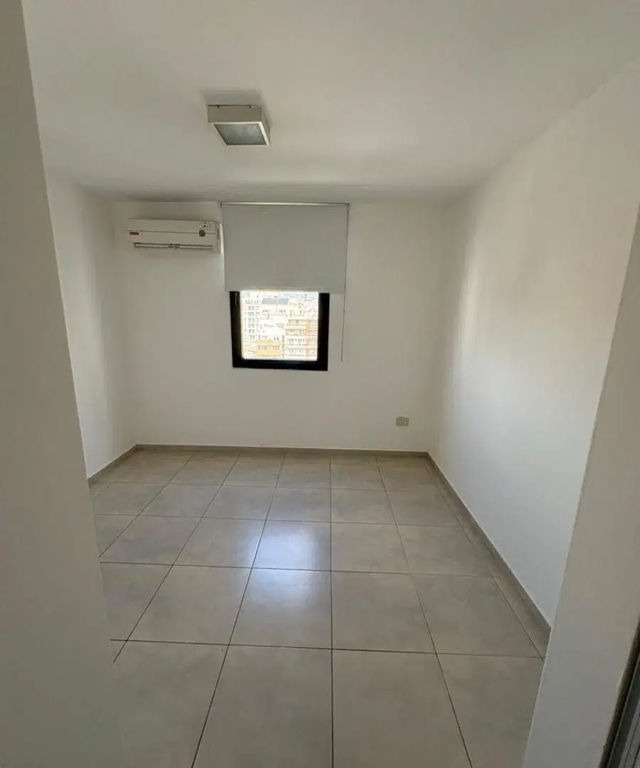 Hermoso departamento en venta en General Paz 4