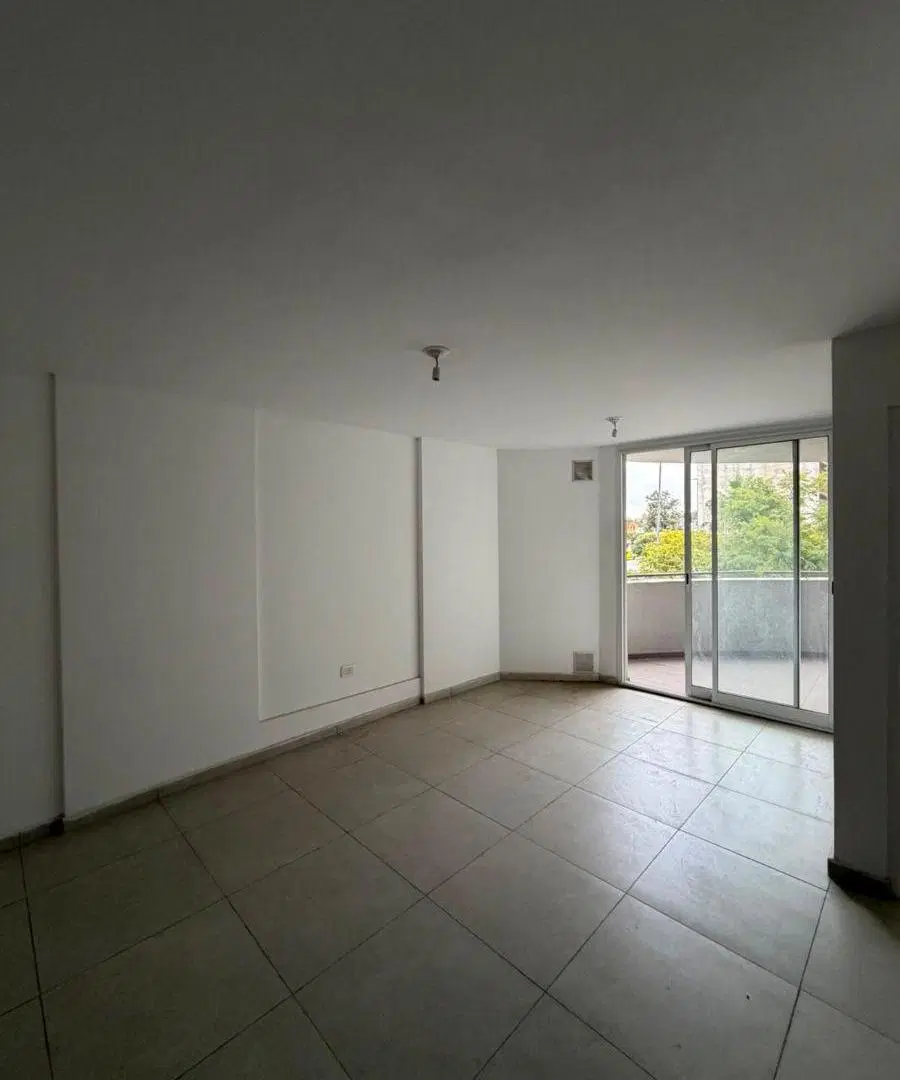 En venta. Departamento de un dormitorio a metros de Nueva Cordoba 4