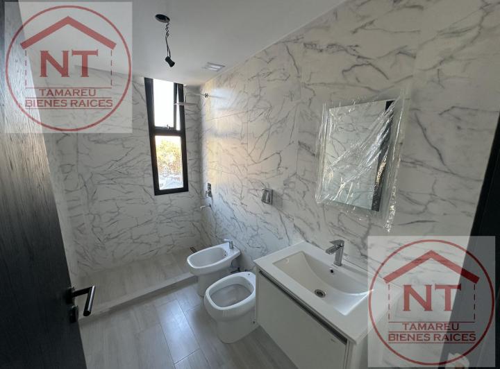 Departamento 3 amb con balcon. Amenities (piscina, sum, gym, solarium, seguridad) Villa del Parque 5