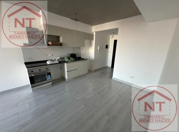 Departamento 3 amb con balcon. Amenities (piscina, sum, gym, solarium, seguridad) Villa del Parque 2
