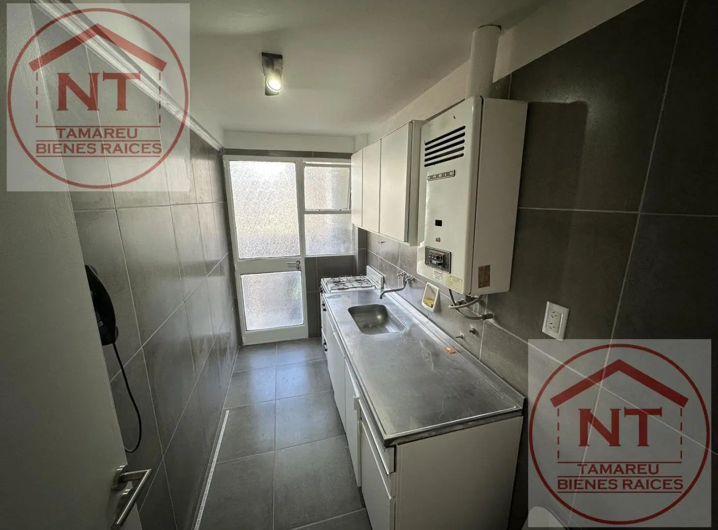 Departamento 2 amb con balcon Recoleta 5