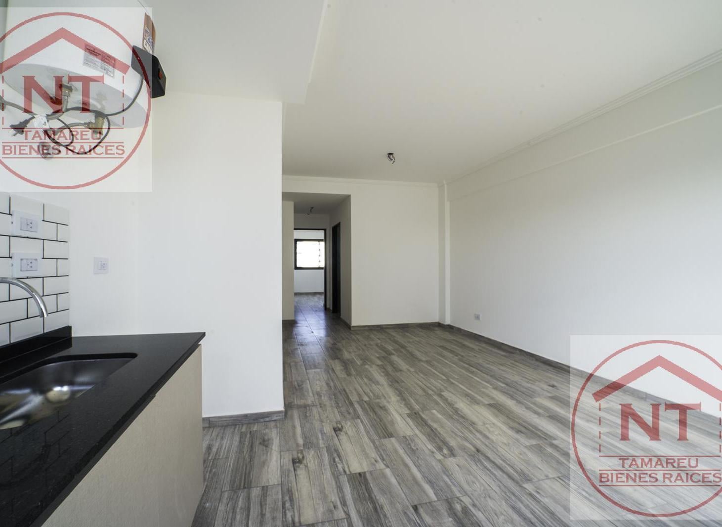 Foto de Departamento 2 ambientes con balcón al frente. Devoto, imagen 4