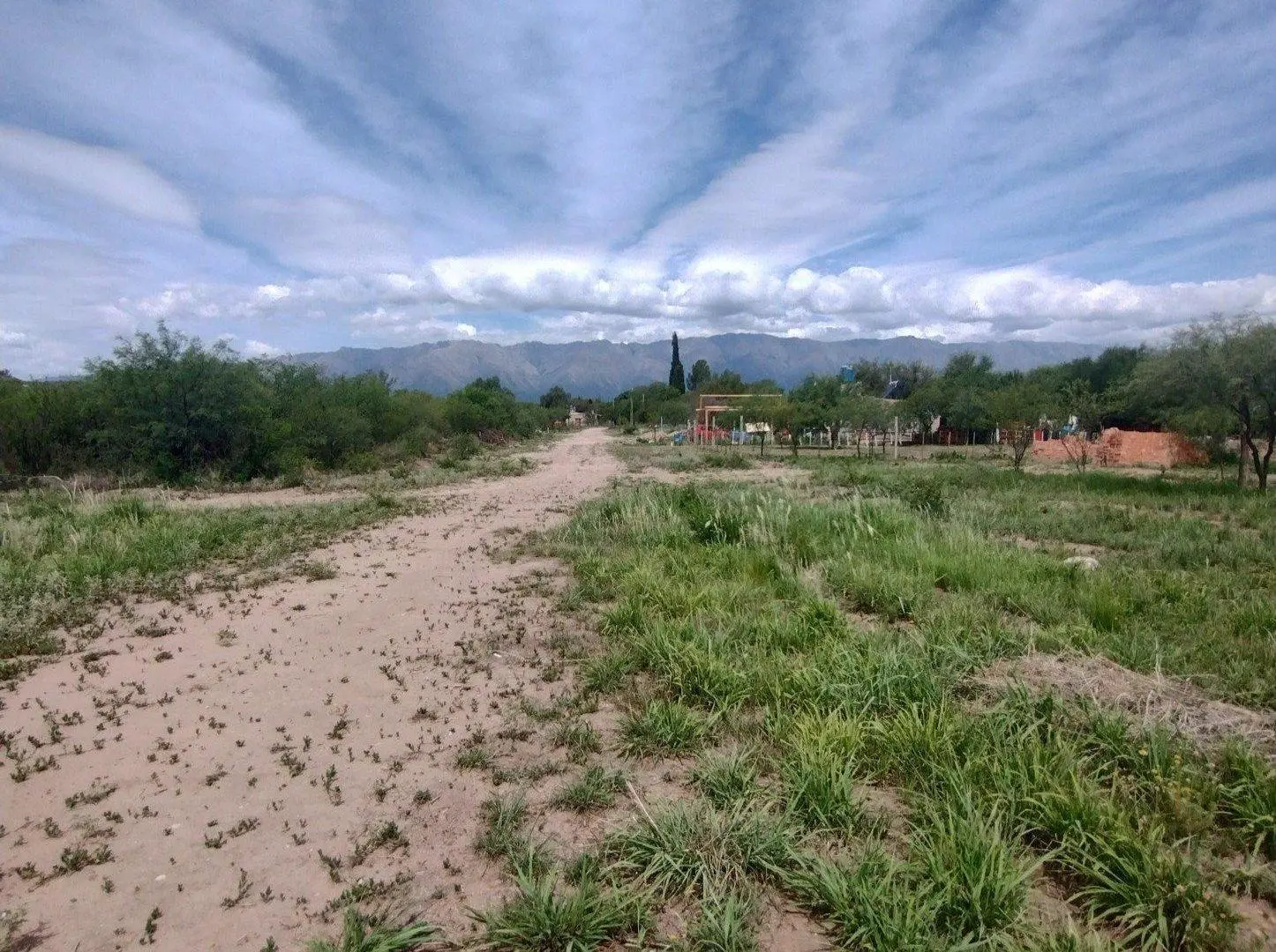 Lotes con servicios en venta Las Tapias Traslasierra 3