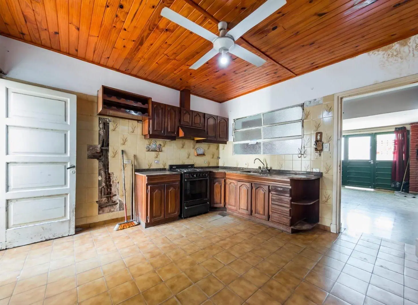 Casa para refaccionar en Parque Vélez Sarsfield 3