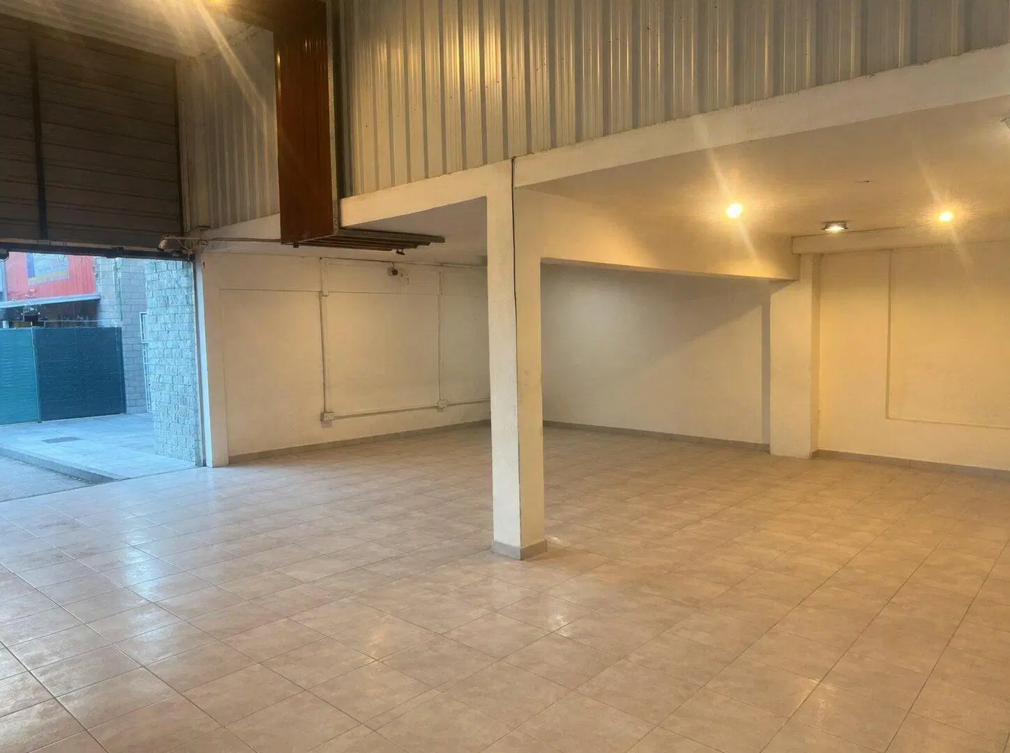 Alquiler Gran Local Comercial Intercountry 2