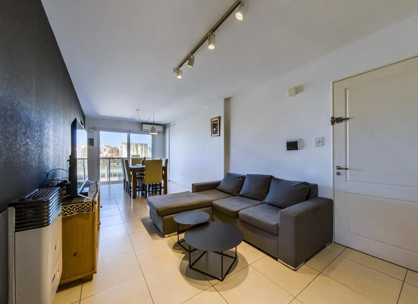 DEPARTAMENTO 1 DORMITORIO EN ALQUILER TEMPORARIO EN CENTRO 2