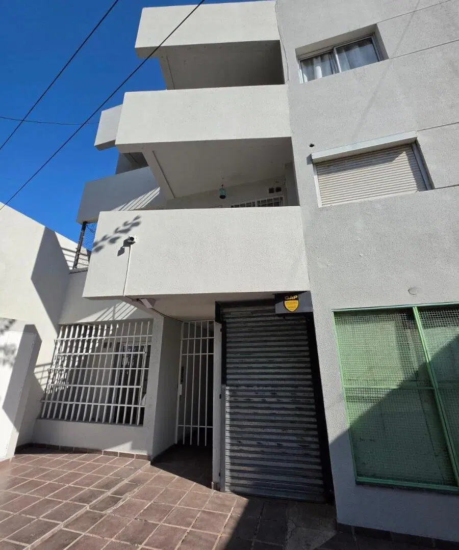 DEPARTAMENTO 1 DORMITORIO EN VENTA EN COFICO CON PATIO 3