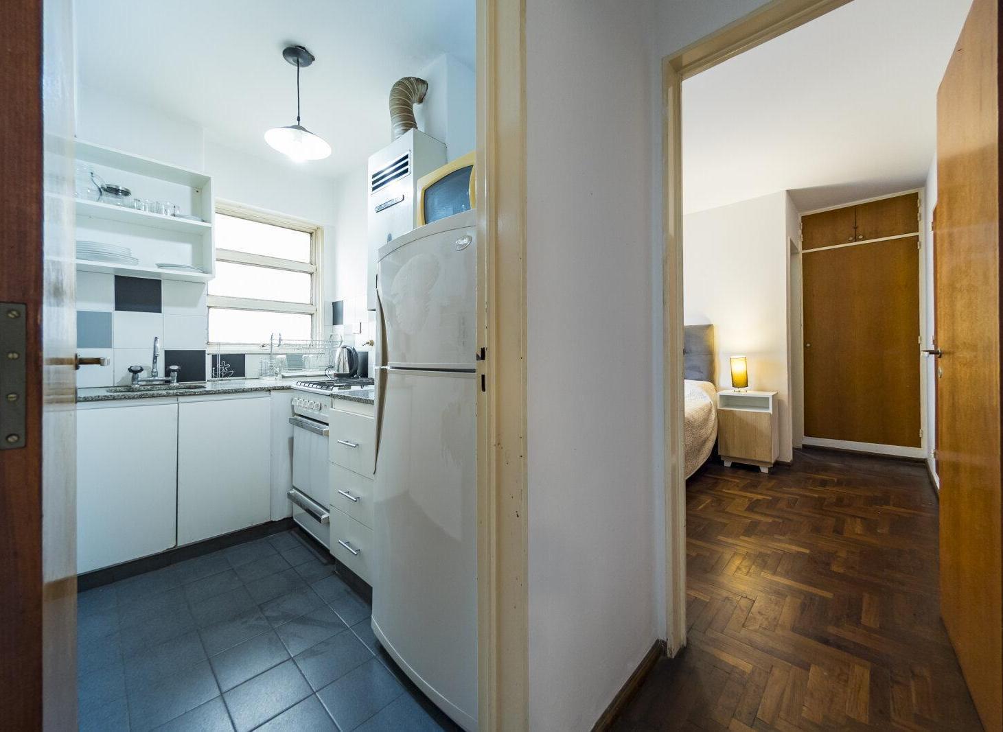 Foto de DEPARTAMENTO TEMPORARIO DE 1 DORMITORIO CON BALCÓN EN NUEVA CÓRDOBA, imagen 4