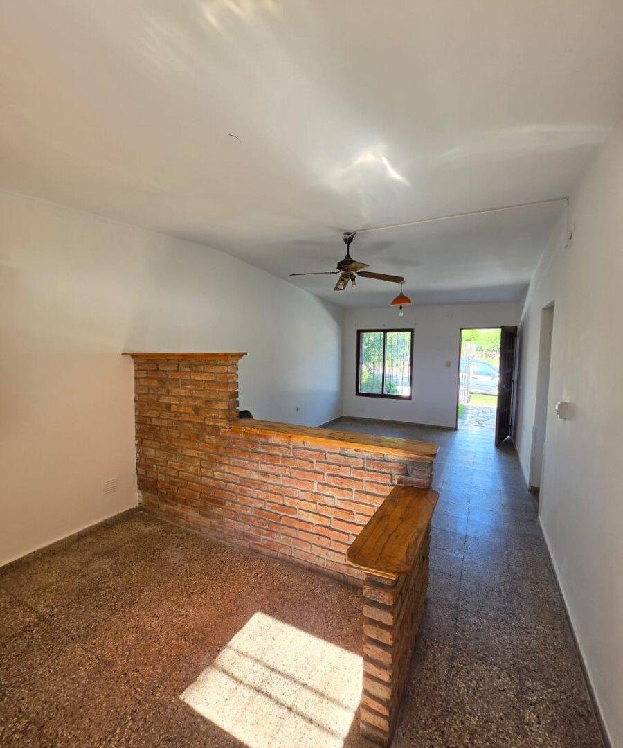 Foto de VENTA CASA en Villa Carlos Paz, 4 dormitorios, QUINCHO Y JARDÍN, imagen 5