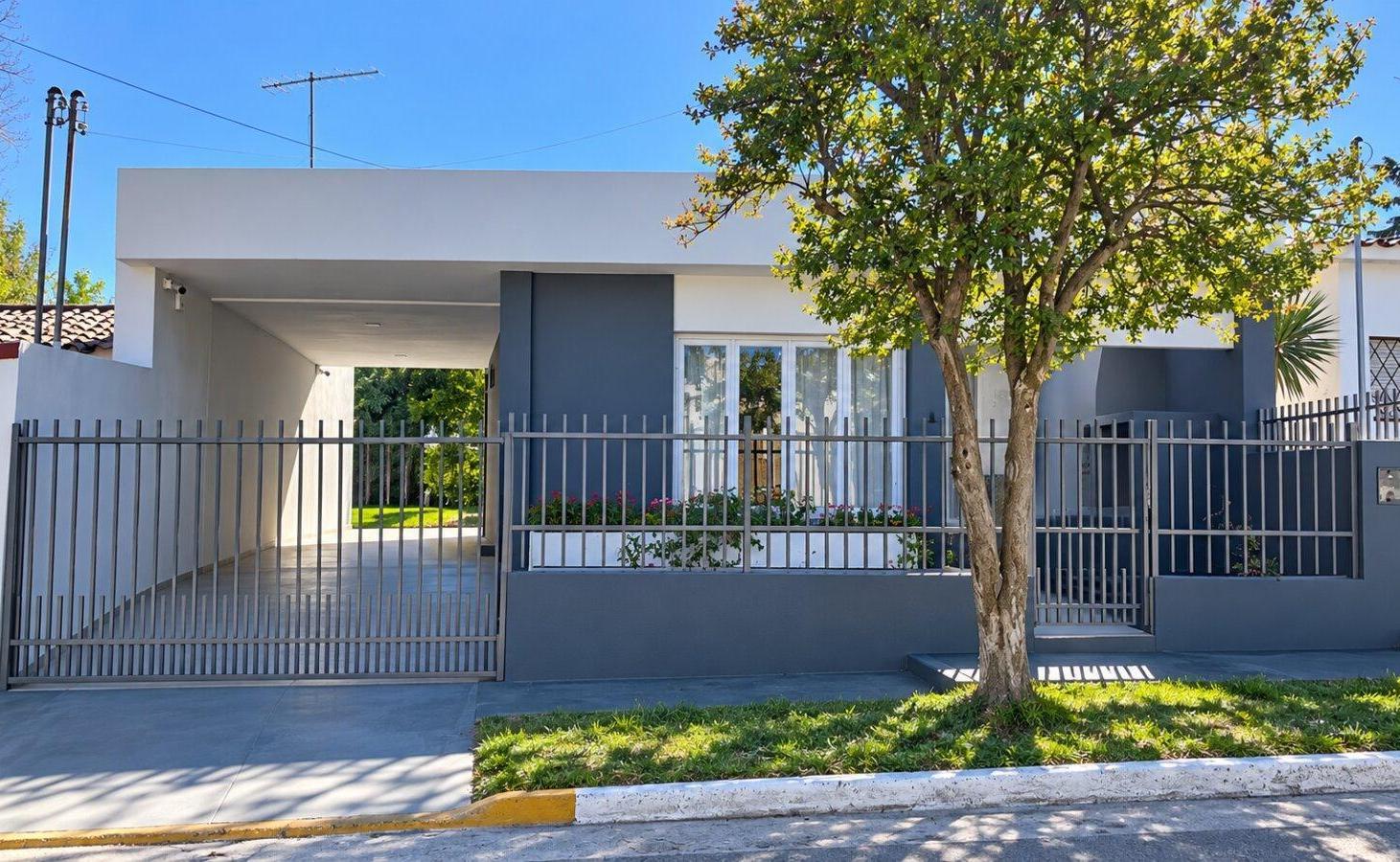 Foto de Venta de Casa en Rio Ceballos, imagen 2