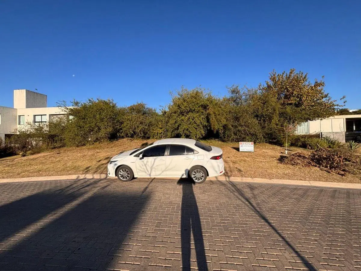 LOTE EN EL EXCLUSIVO COUNTRY ESTANCIA EL TERRON GOLF 5