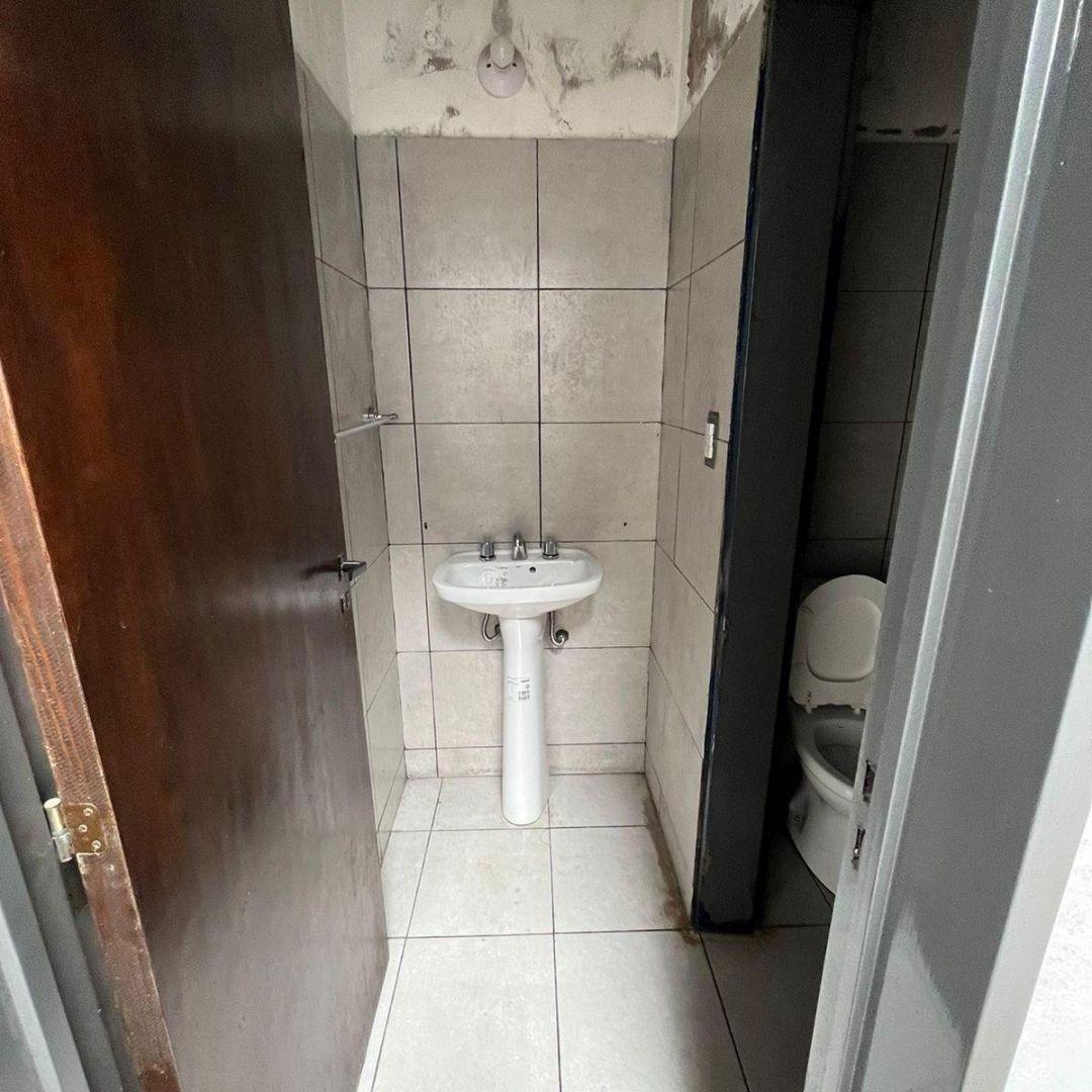 Galpón Planta Libre 178 m² Cubiertos - Barrio Observatorio 1