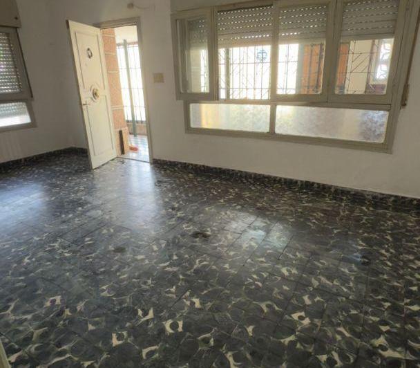CASA EN ALQUILER - LAS FLORES 1