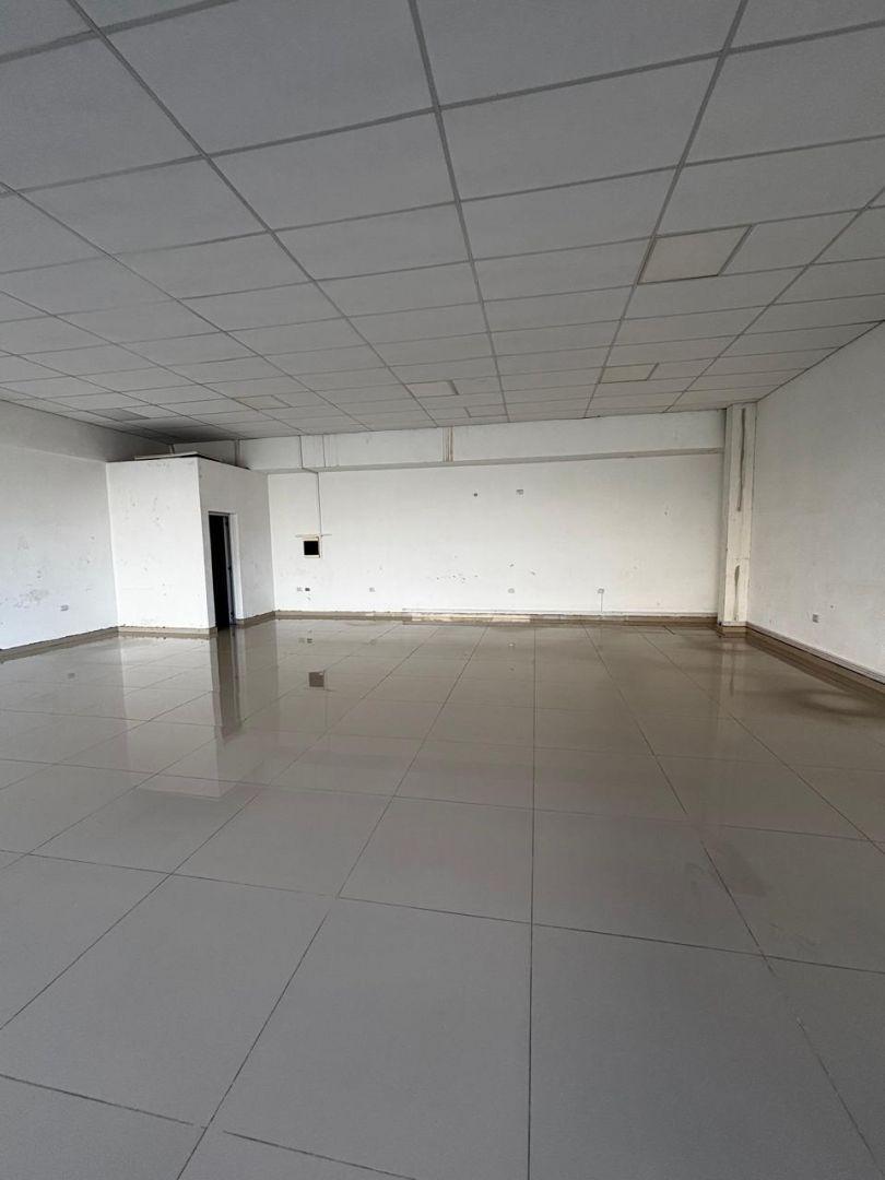 LOCAL COMERCIAL EN ALQUILER  DENTRO DE ESTACIÓN SHELL