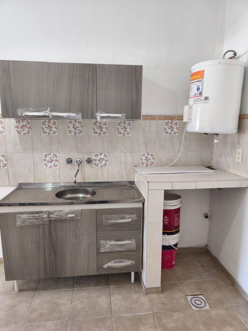 Casa en alquiler - BARRIO ZEPA A