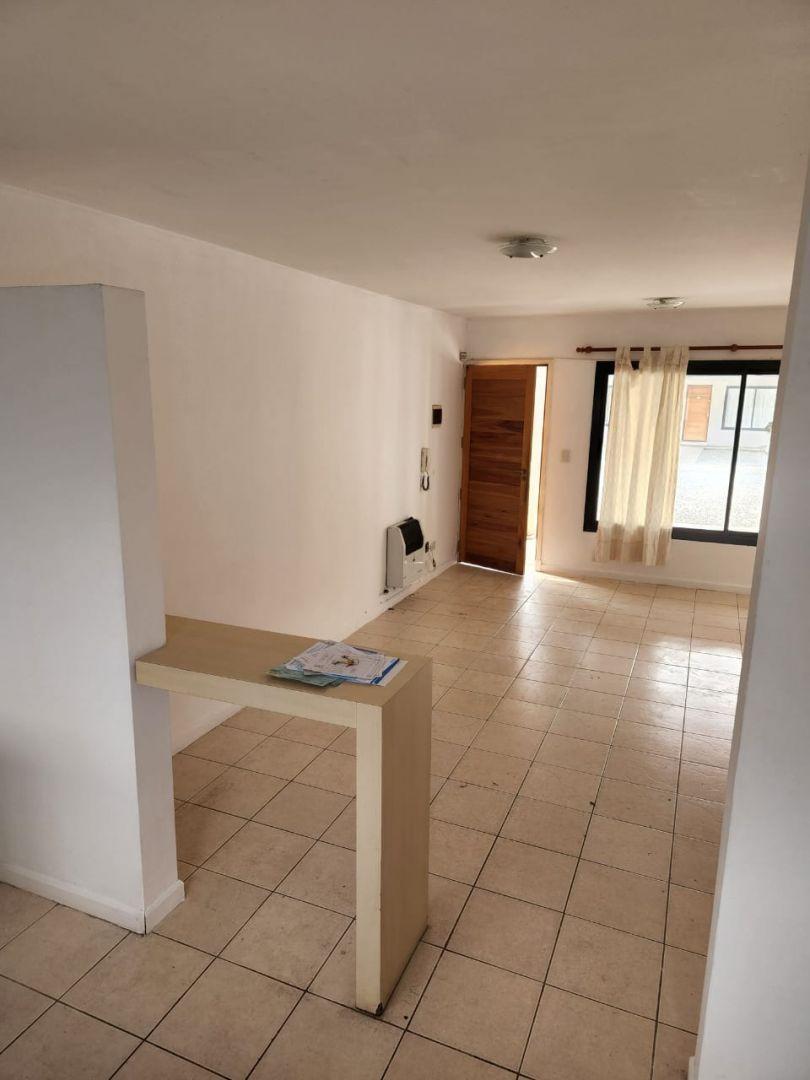 Foto de DUPLEX EN ALQUILER - VILLA CARLOS PAZ, imagen 5