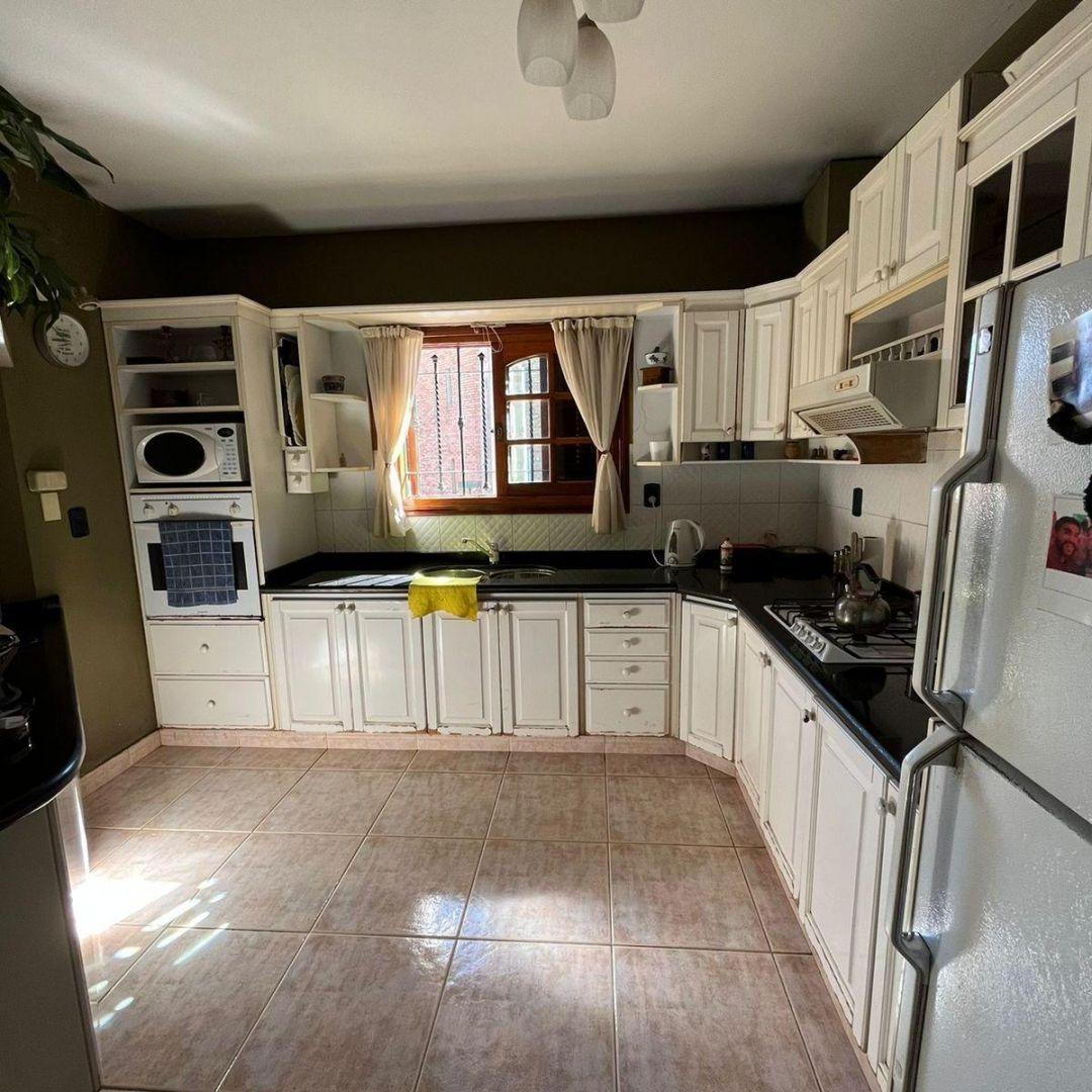 Foto de CASA ESQUINA EN ALQUILER- VILLA ARGENTINA, imagen 1