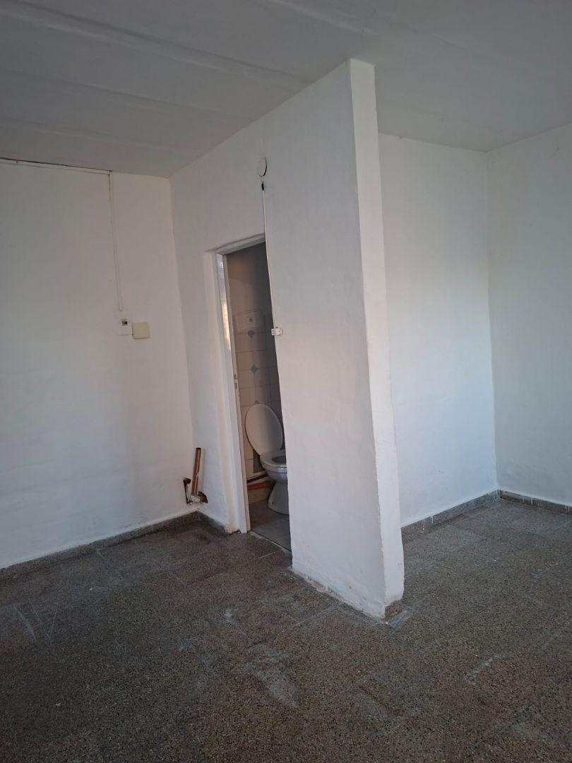 Foto de MONOAMBIENTE EN ALQUILER - EMPALME, imagen 3