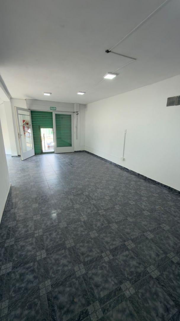 Alquiler Local Comercial - Ituzaingó