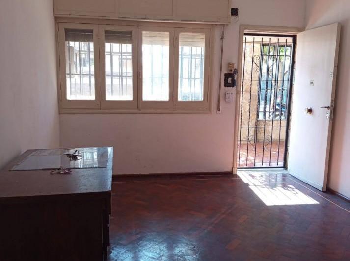 alquillo casa  3 dormitorios cochera patio Belgrano 1