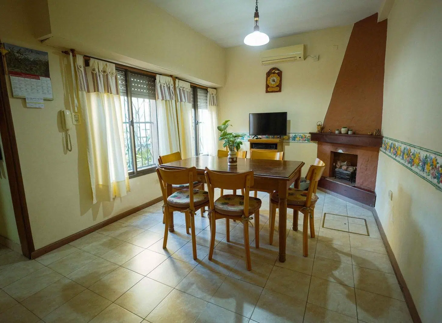 Casa 3 dormitorios Pileta quincho Azcuenaga Apto Credito 2